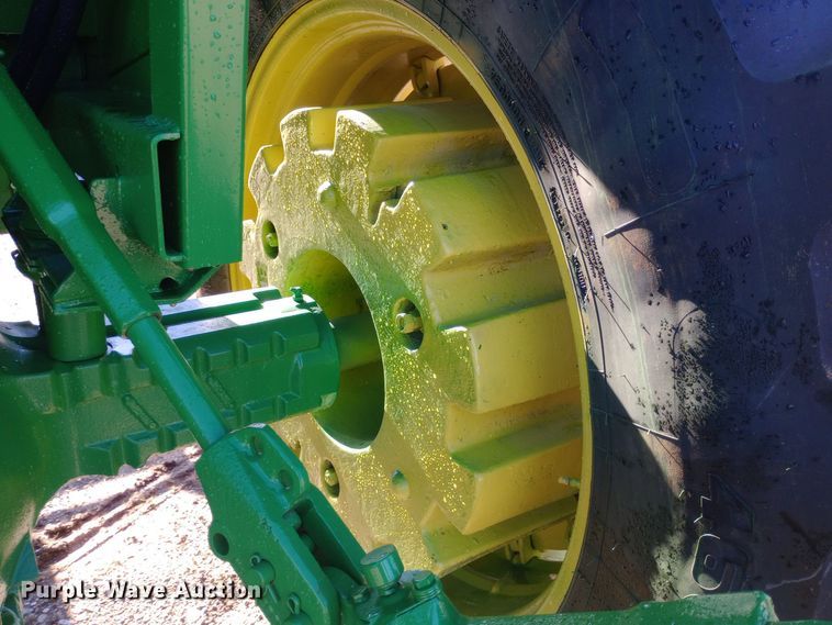 image for item EN8549 1974 John Deere 4430 tractor