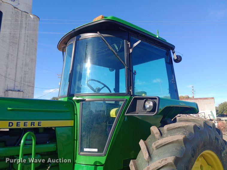 image for item EN8549 1974 John Deere 4430 tractor