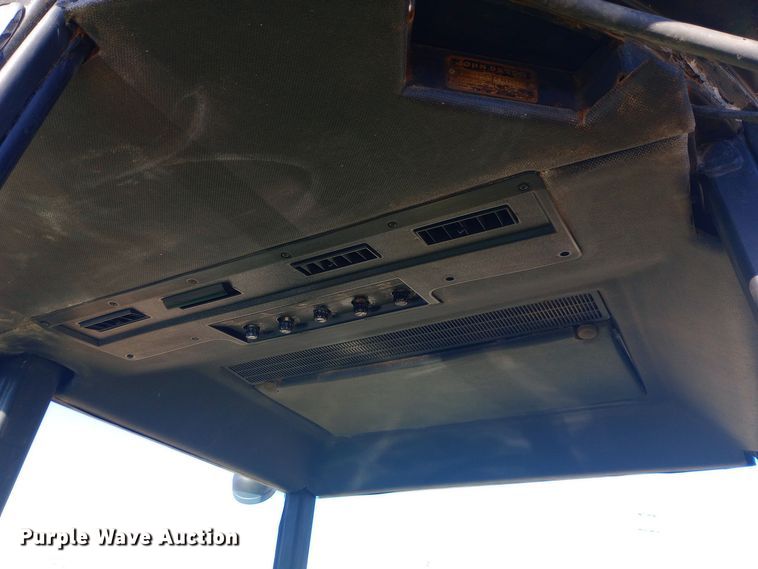 image for item EN8549 1974 John Deere 4430 tractor