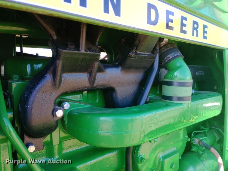 image for item EN8549 1974 John Deere 4430 tractor