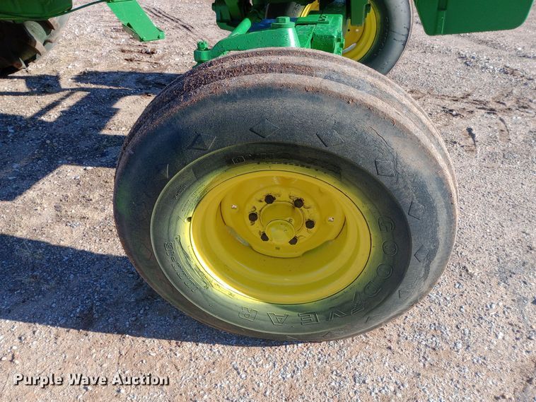 image for item EN8549 1974 John Deere 4430 tractor