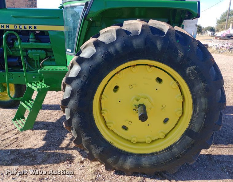 image for item EN8549 1974 John Deere 4430 tractor