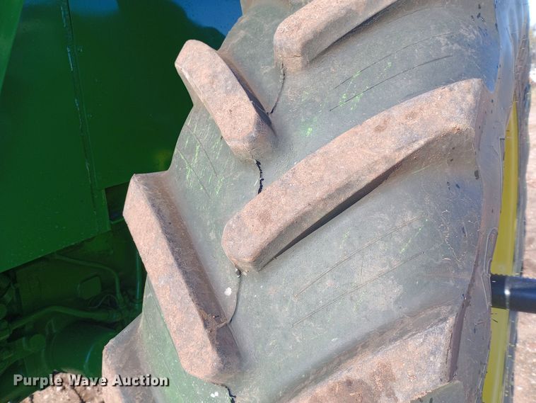 image for item EN8549 1974 John Deere 4430 tractor