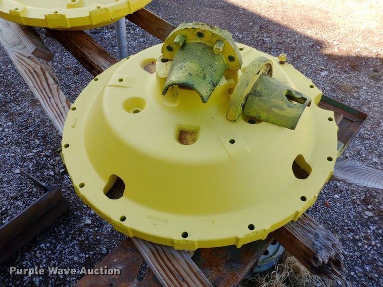 image for item EN8550 Tractor tires and wheels