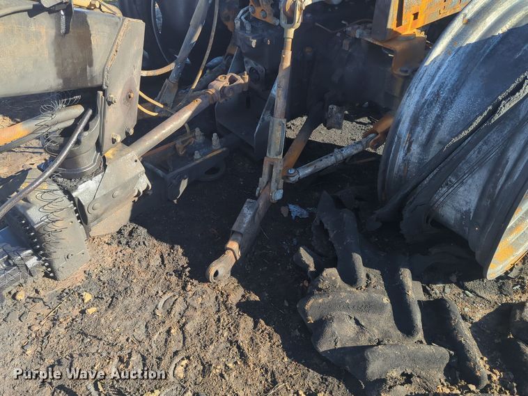 image for item EQ2486 2016 Case 120C MFWD tractor