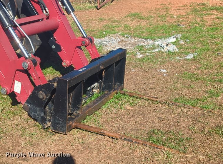 image for item EQ2486 2016 Case 120C MFWD tractor