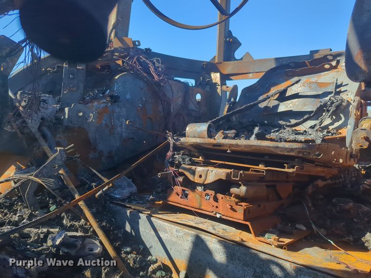 image for item EQ2486 2016 Case 120C MFWD tractor