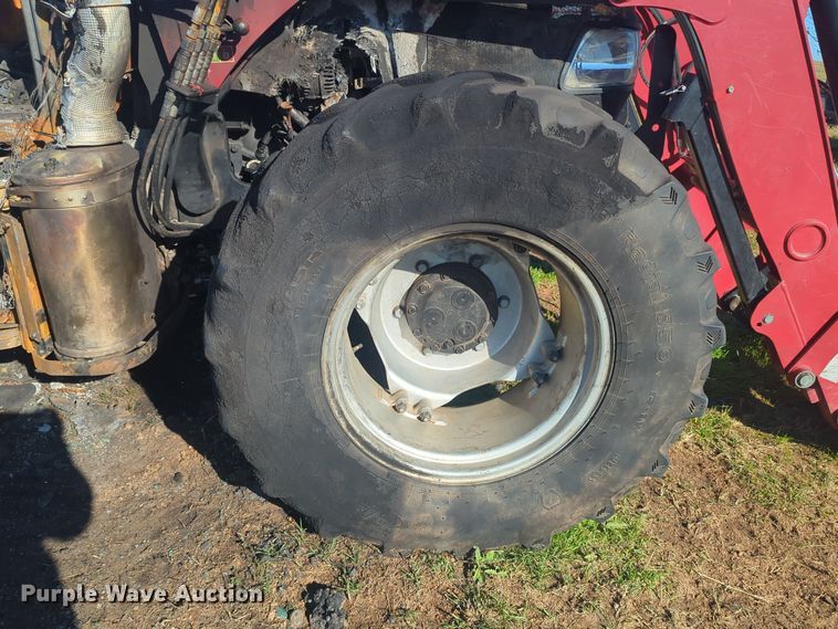 image for item EQ2486 2016 Case 120C MFWD tractor