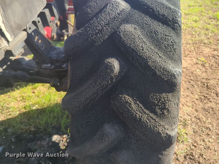 image for item EQ2486 2016 Case 120C MFWD tractor