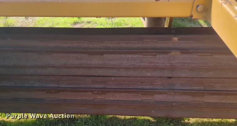 image for item EQ2488 Vermeer MC1030 disc mower