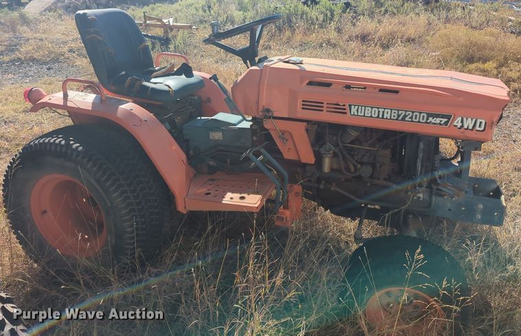 image for item EQ2490 Kubota B7200HST-D MFWD tractor