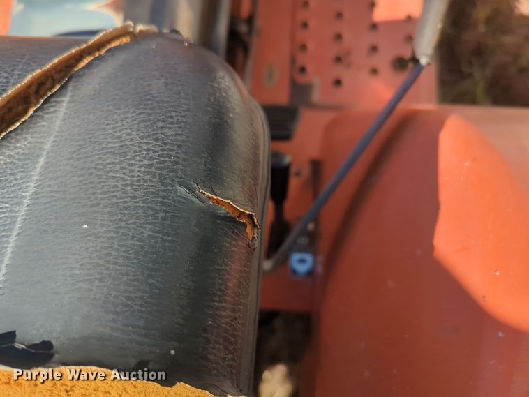 image for item EQ2490 Kubota B7200HST-D MFWD tractor