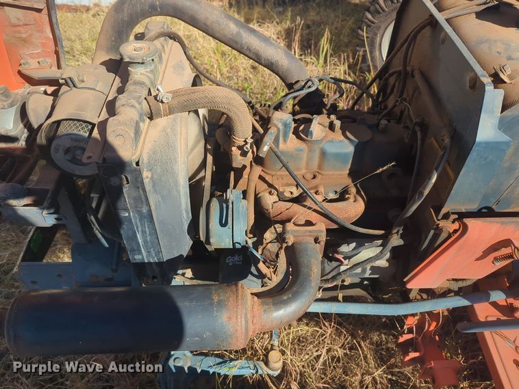 image for item EQ2490 Kubota B7200HST-D MFWD tractor