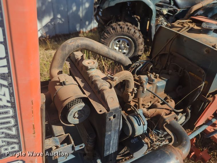 image for item EQ2490 Kubota B7200HST-D MFWD tractor