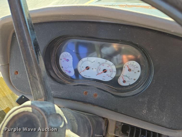 image for item EQ3639 Terra Gator  9203 applicator cab and chassis 