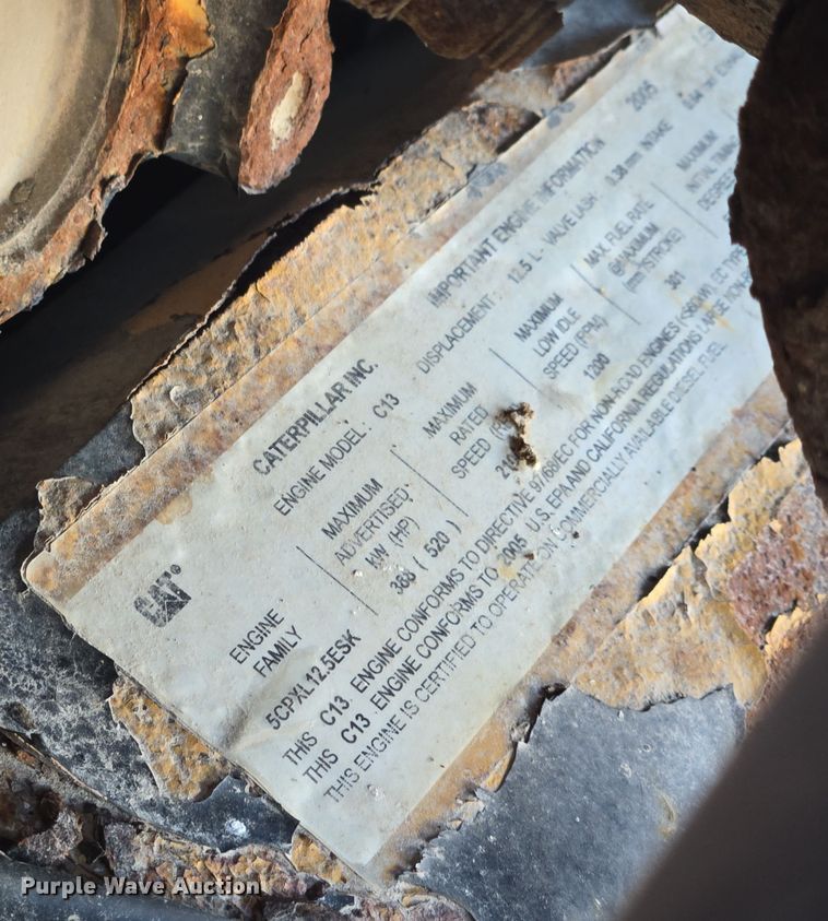 image for item EQ3639 Terra Gator  9203 applicator cab and chassis 