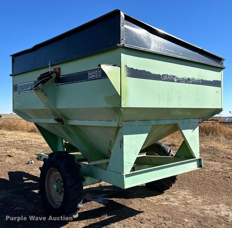 image for item ER8171 Parker 250 grain cart