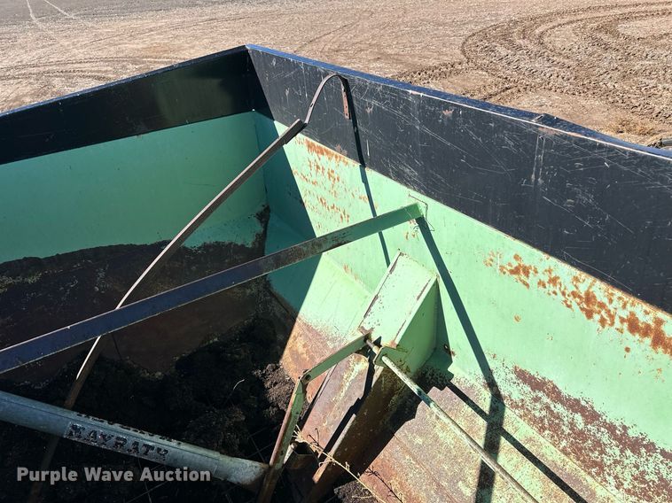 image for item ER8171 Parker 250 grain cart