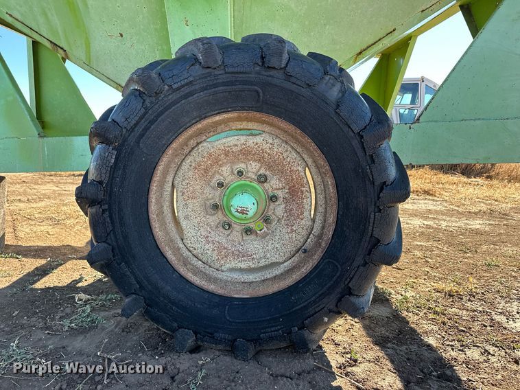 image for item ER8171 Parker 250 grain cart