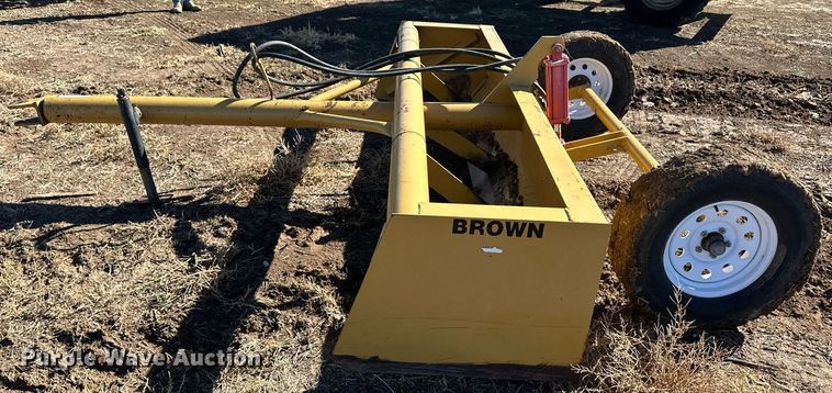 image for item ER8172 Brown box blade