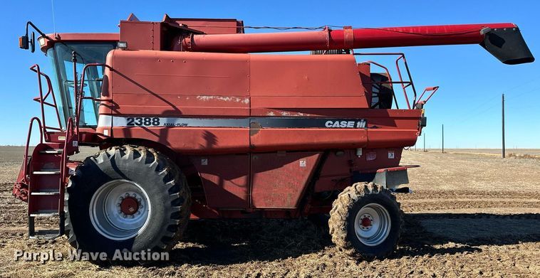image for item ER8175 2003 Case IH 2388 combine