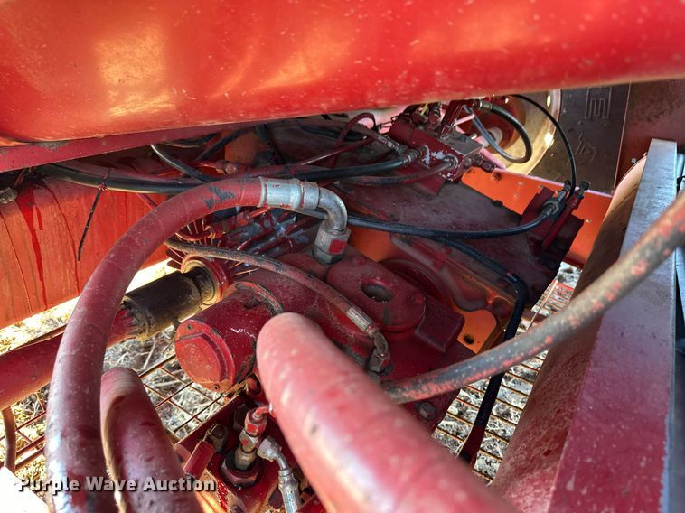 image for item ER8175 2003 Case IH 2388 combine