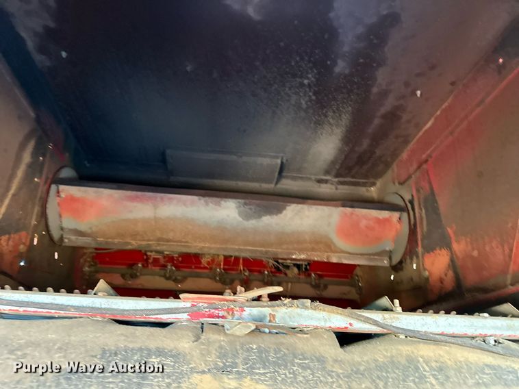 image for item ER8175 2003 Case IH 2388 combine