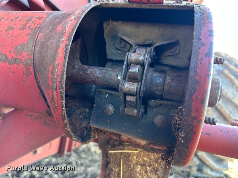 image for item ER8175 2003 Case IH 2388 combine