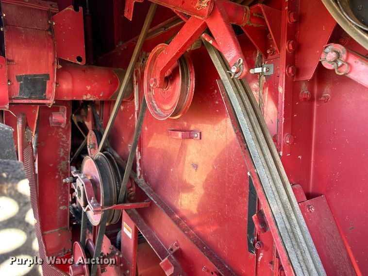 image for item ER8175 2003 Case IH 2388 combine