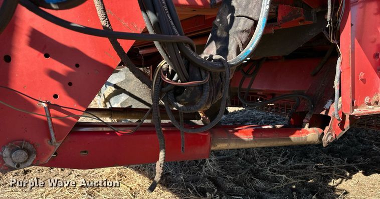 image for item ER8175 2003 Case IH 2388 combine