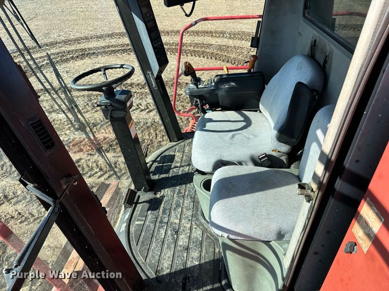 image for item ER8175 2003 Case IH 2388 combine