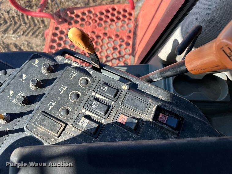 image for item ER8175 2003 Case IH 2388 combine