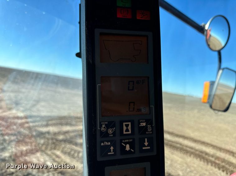 image for item ER8175 2003 Case IH 2388 combine