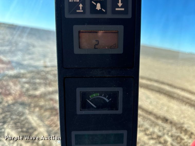 image for item ER8175 2003 Case IH 2388 combine