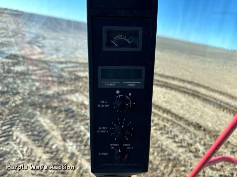 image for item ER8175 2003 Case IH 2388 combine