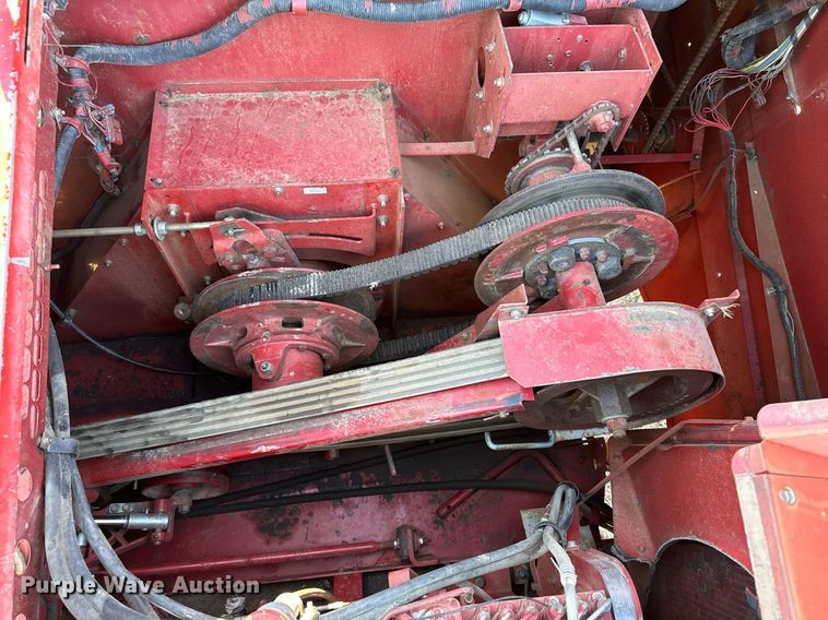 image for item ER8175 2003 Case IH 2388 combine