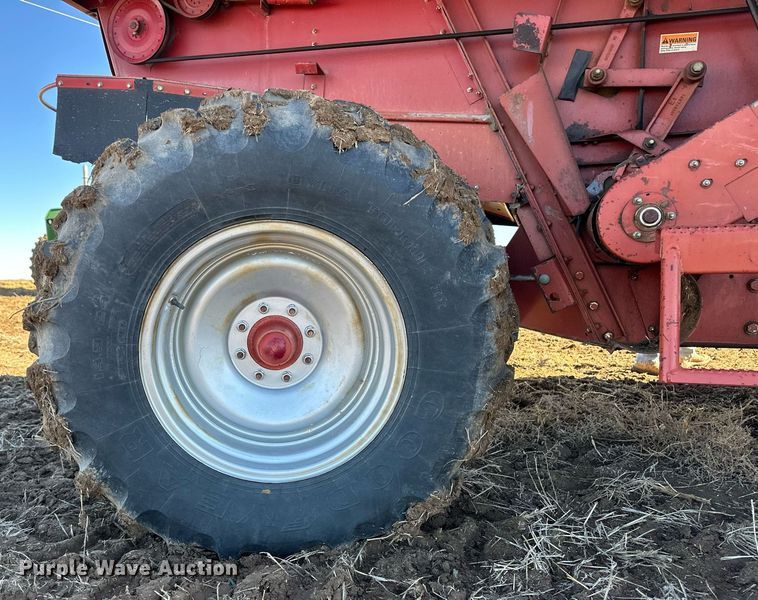 image for item ER8175 2003 Case IH 2388 combine