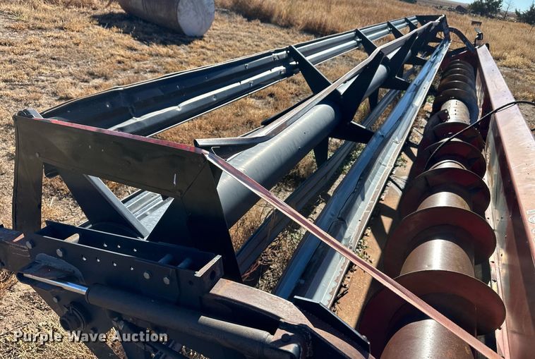 image for item ER8178 Case IH 1010 rigid head