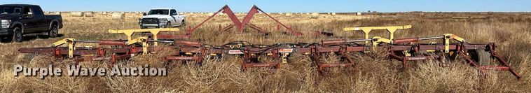 image for item ER8181 Versatile 5000 sweep plow