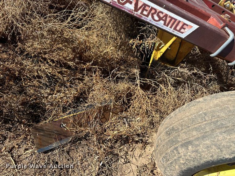 image for item ER8181 Versatile 5000 sweep plow