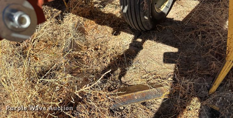 image for item ER8181 Versatile 5000 sweep plow