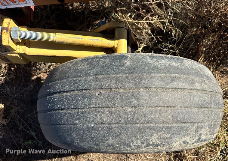 image for item ER8181 Versatile 5000 sweep plow