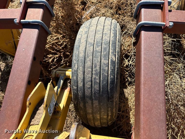 image for item ER8181 Versatile 5000 sweep plow