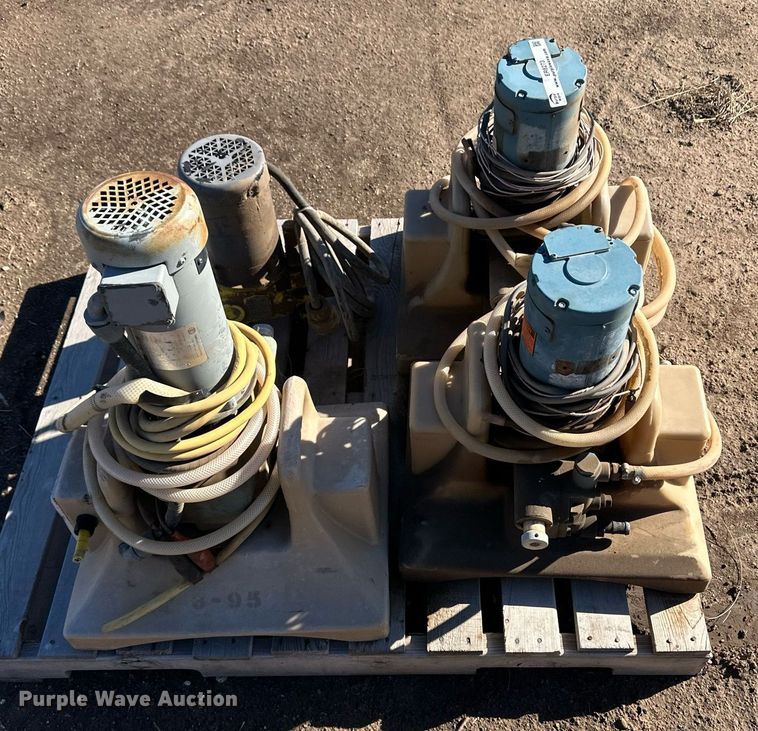 image for item ER8273 (4) chemigation pumps