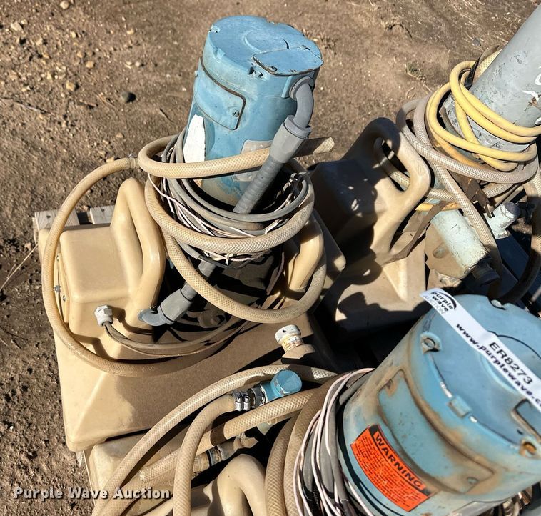 image for item ER8273 (4) chemigation pumps