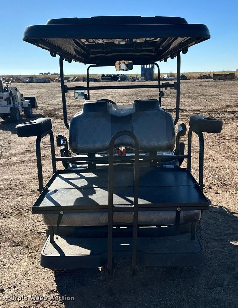 image for item ER8276 Golf cart