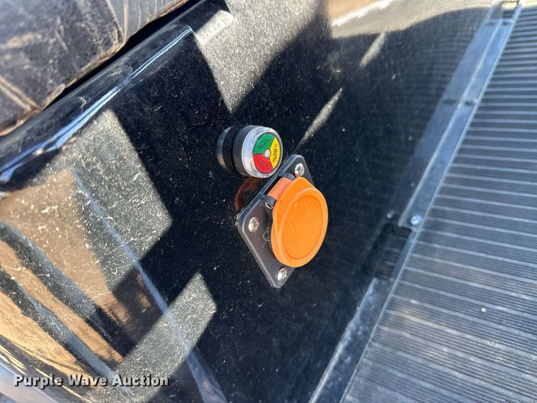 image for item ER8276 Golf cart