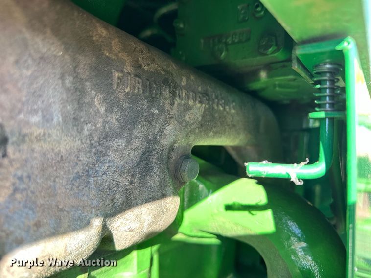 image for item ER8280 1961 John Deere 3010 tractor