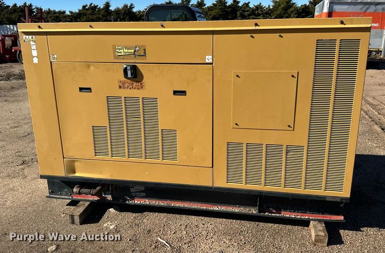 image for item ER8288 1999 Olympian G75F1S generator