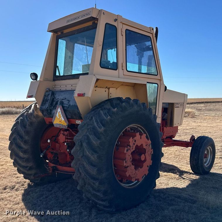 image for item ER8319 1973 Case 1070 tractor